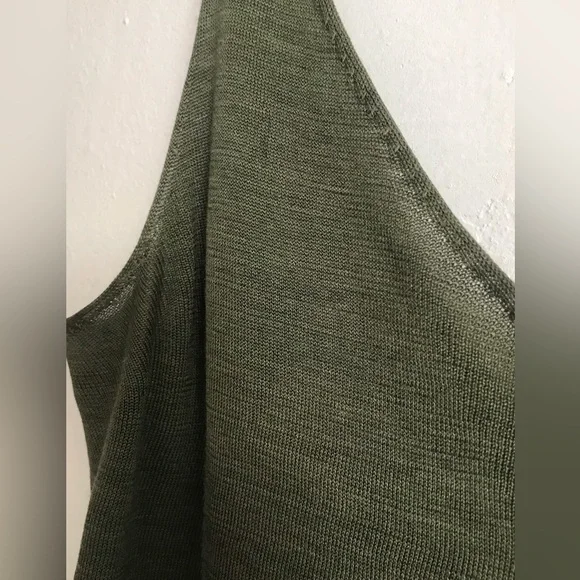 THEORY Double V Silk Tank Top - Picture 8 of 12